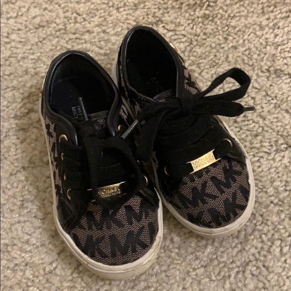 Baby Girl Michael Kors sneakers